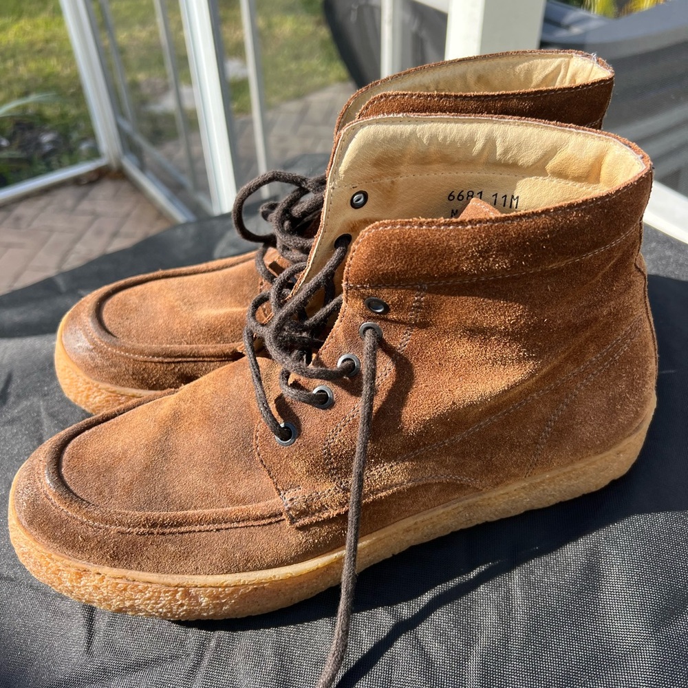 BARNEYS NEW YORK BOOTS Size 11